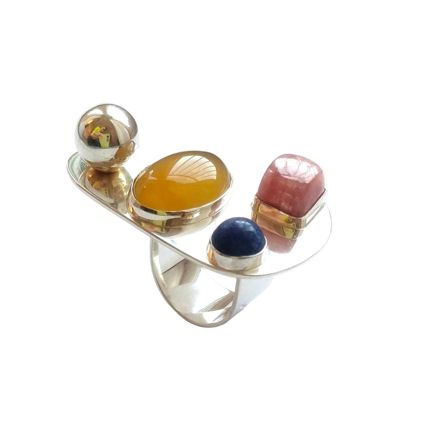 Pointe Ring 08