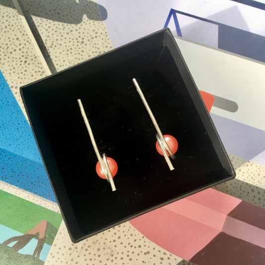Silver earrings with neon pink shell pearl