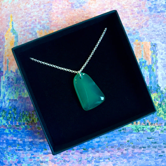 Lumen. Green agate pendant on silver necklace